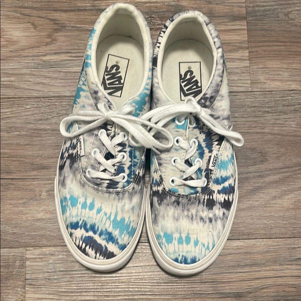 Vans Tie-Dye Blue and White Sneakers women’s size 10